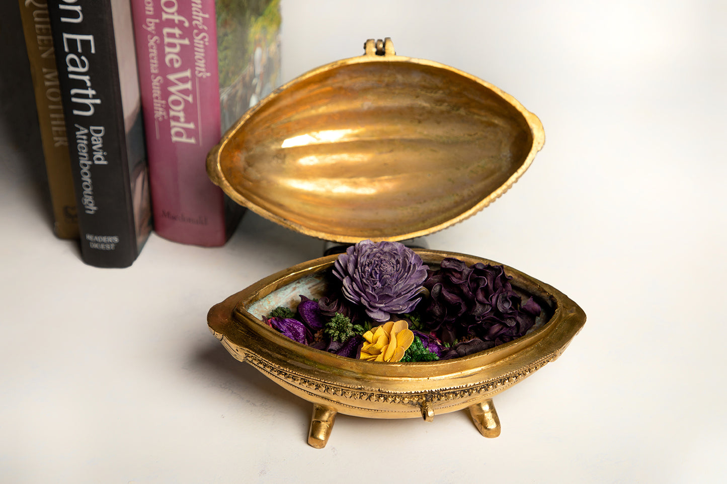 Crafted from high-quality brass, this box boasts a lustrous finish that showcases the beauty of the metal.