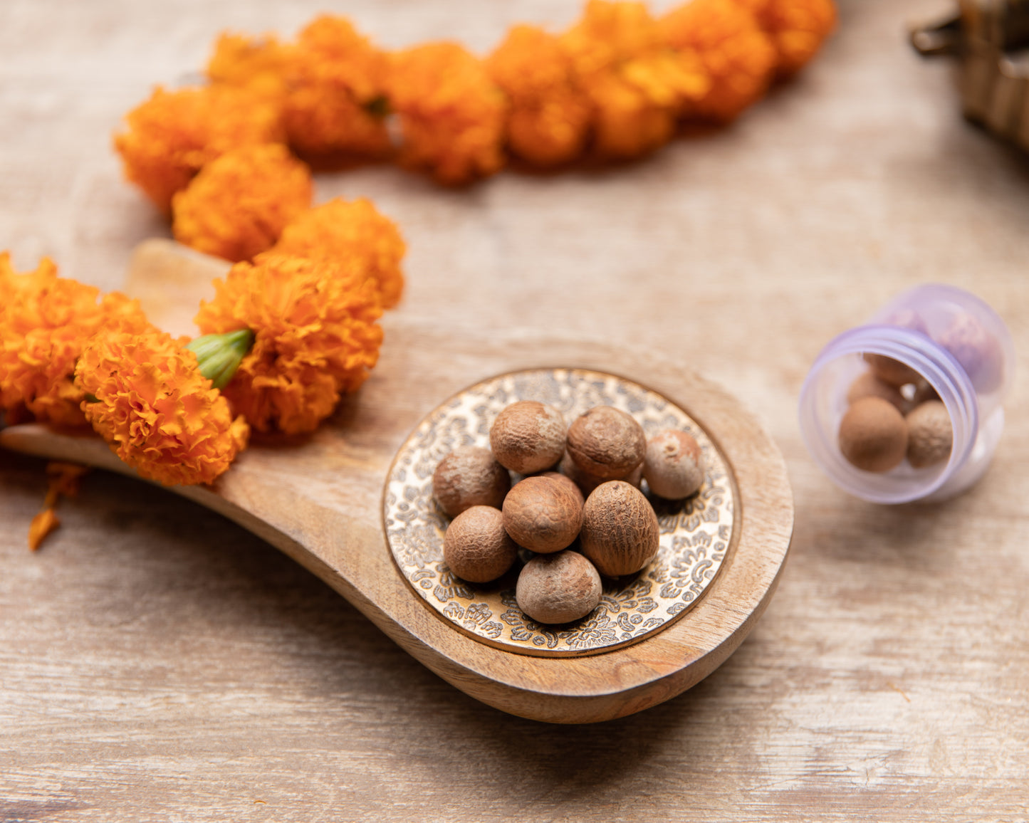 Supari Supari, or betel nut, stands as a symbol of good fortune, respect, and spiritual connection