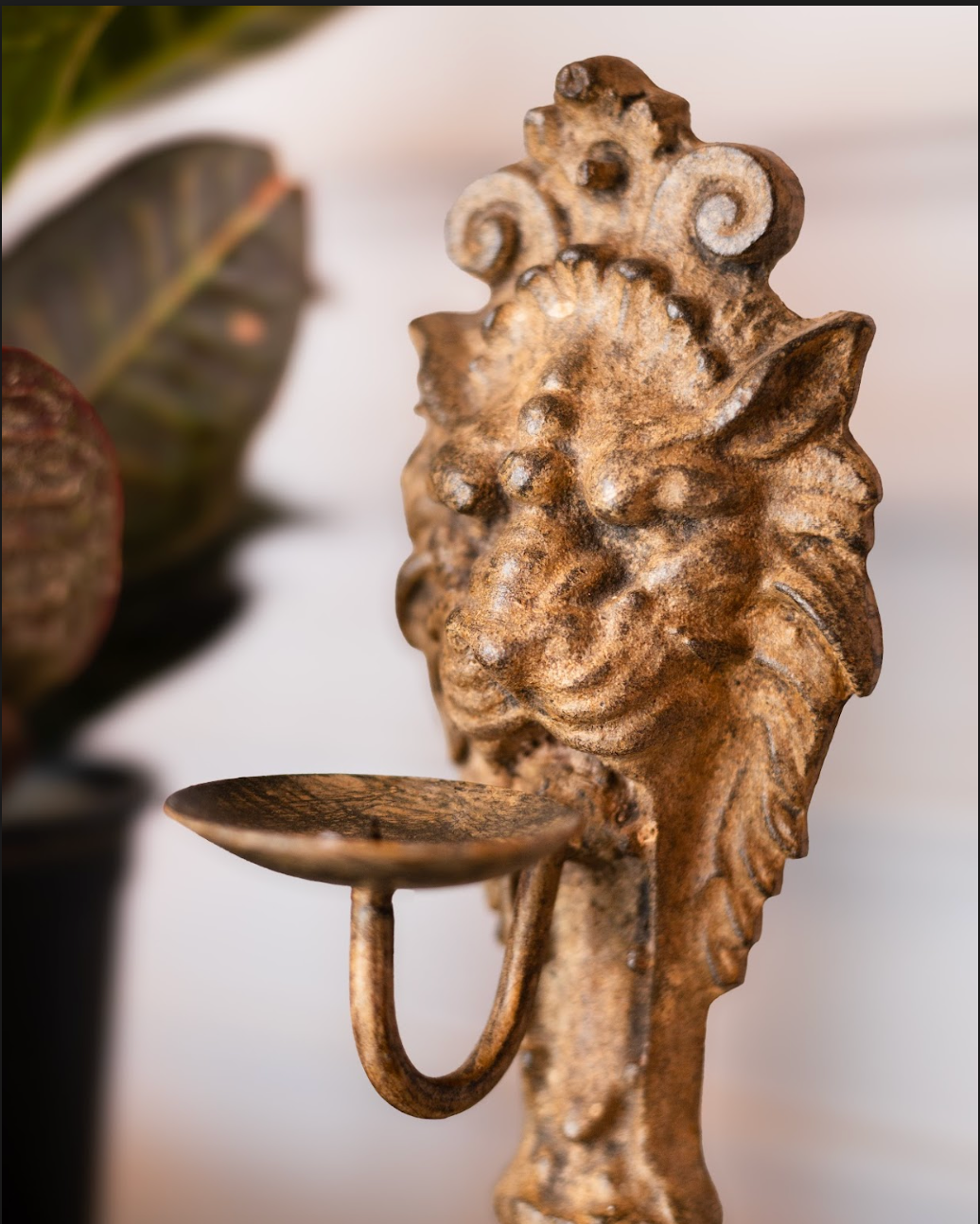 Handcrafted with premium metal with a vintage patina, it serves as both décor and statement, bringing an old-world charm to any space.
