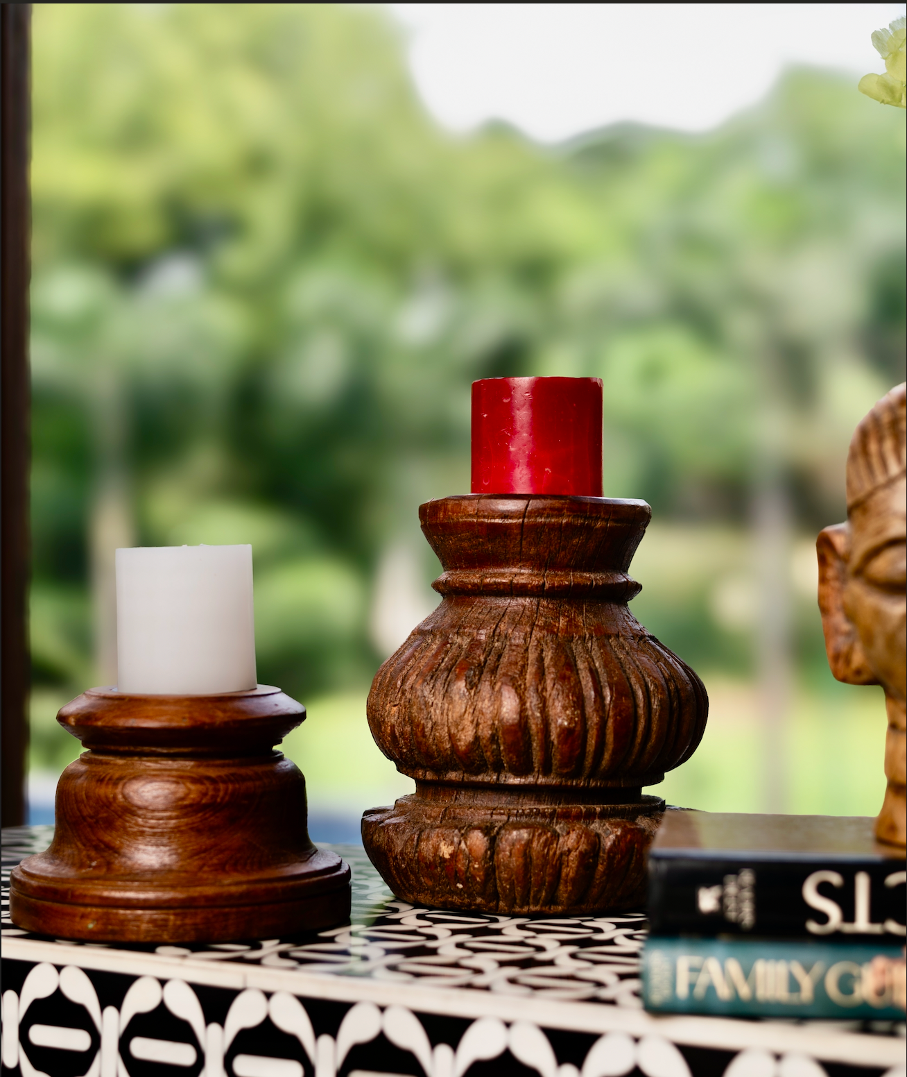 The Prakāsha brings timeless craftsmanship into your home. Hand-carved from solid wood, this versatile candle stands celebrate simplicity and form — with classic ridged carving.