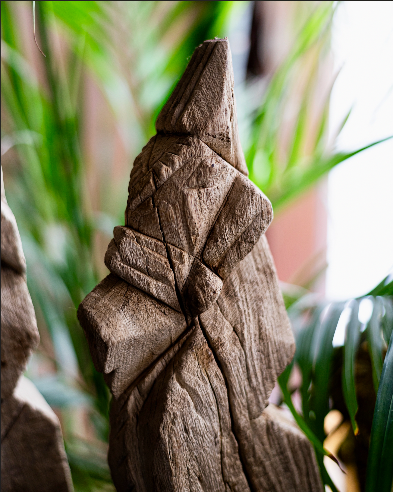 Hand-carved from salvaged wood, Ādya (आद्य) — meaning the original, the primal — captures the timeless strength of the horse in an abstract, totem-like form. Its raw carving and minimal detailing strip away ornamentation, leaving only the essence of power, endurance, and grace.