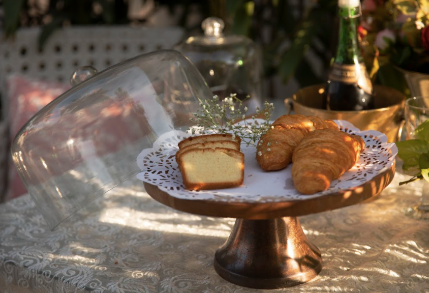 Made of Mango Wood With A Glass Lid On Top. Available in Small & Large sizes