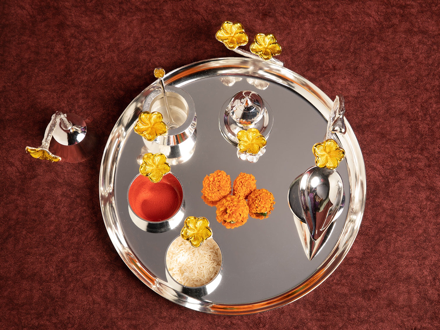 This exquisite Silver Plated Pooja thali is a beautiful blend of tradition and grace.