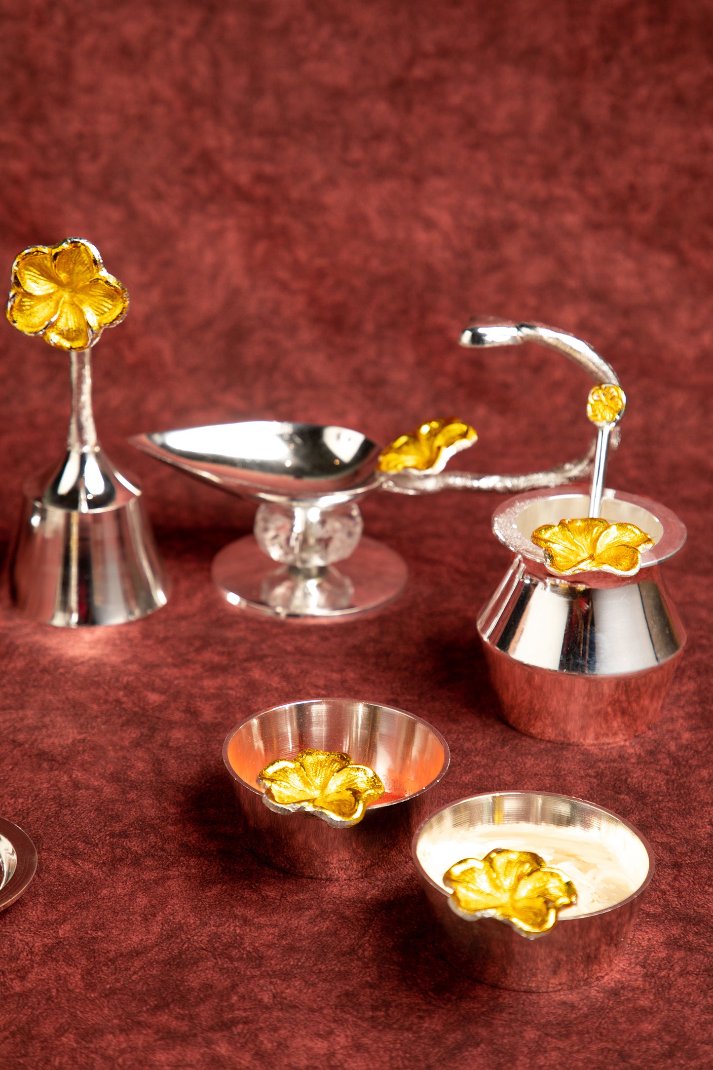 This exquisite Silver Plated Pooja thali is a beautiful blend of tradition and grace.