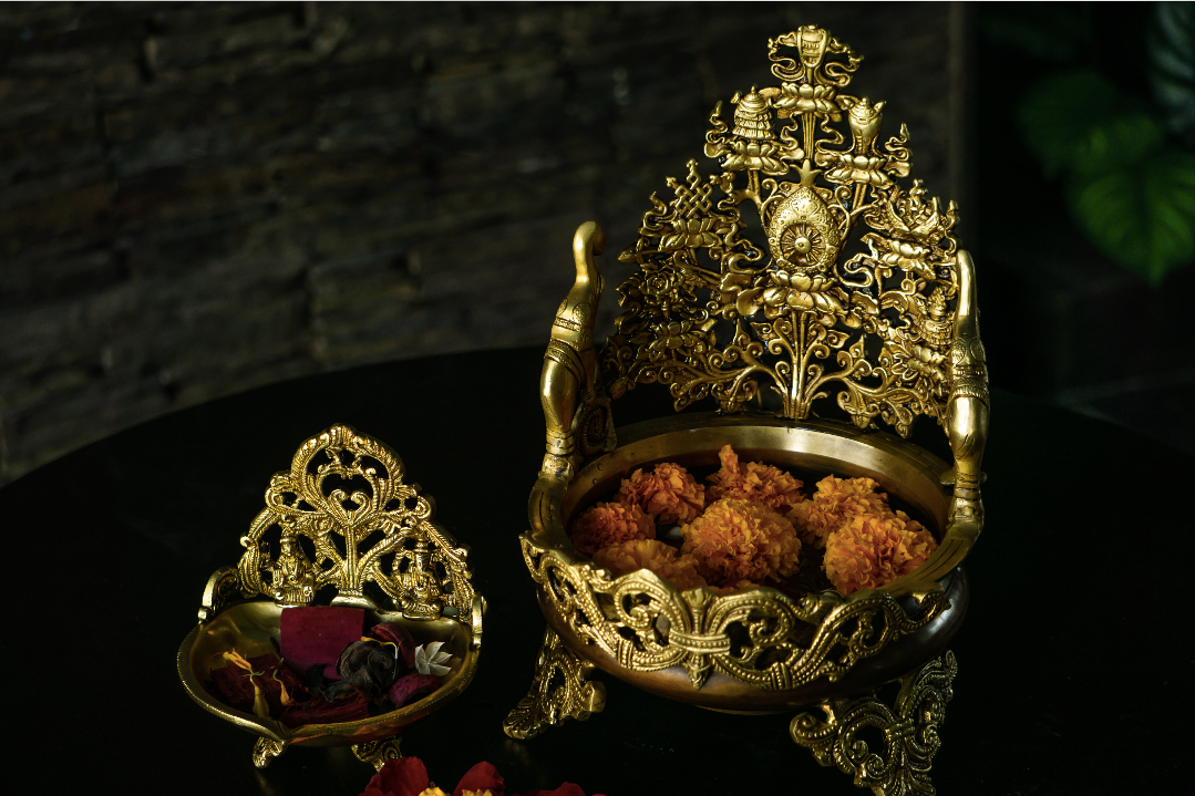 A Brass Urli in an antique gold finish for home decoration. Only Available in a small size.